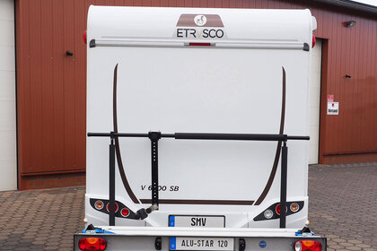 SMV Alu-Star 120 Heckansicht Wohnmobil unbeladen