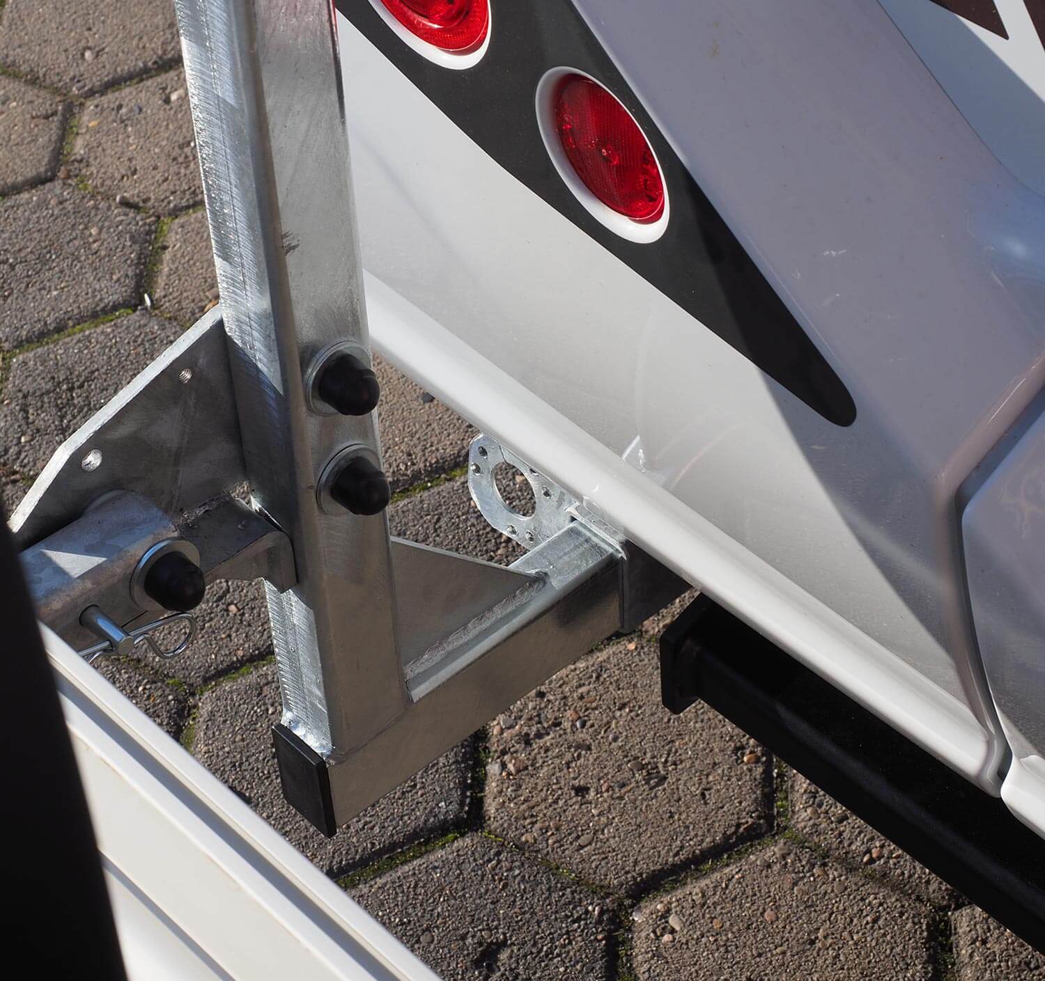 Detailansicht der Aufhängung SMV Rad Max 130 